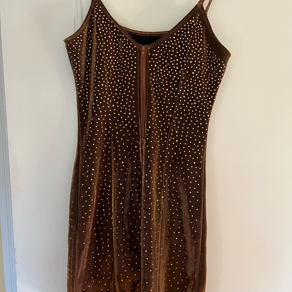 WINDSOR brown sequin mini dress - Picture 2 of 4